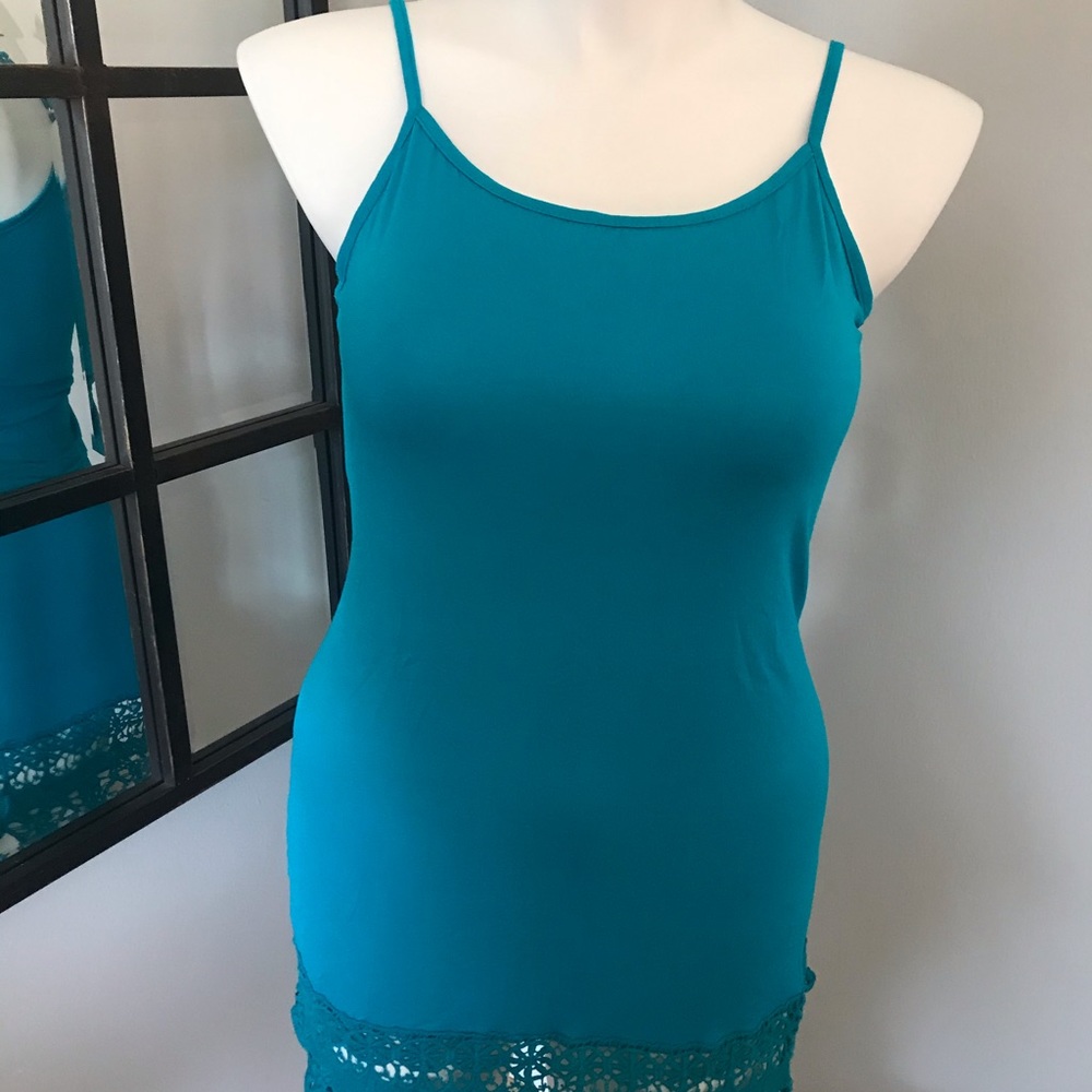 Long teal tank